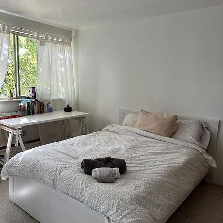 וונקובר Tranquil Stay For Your Getaway! מראה חיצוני תמונה